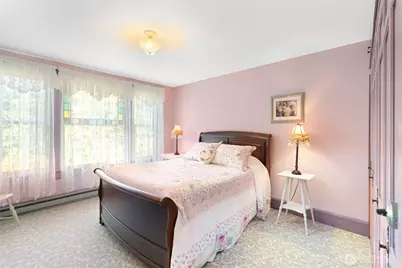 303 7th Street, Anacortes, WA 98221 - Photo 15