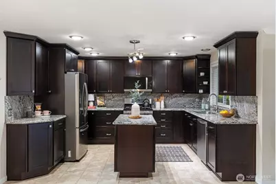 5618 81st Street E, Puyallup, WA 98371 - Photo 11