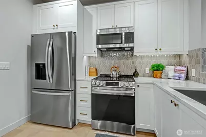 11219 NE 95th Street, Kirkland, WA 98033 - Photo 17