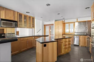 961 W Lake Samish Dr, Bellingham, WA 98229 - Photo 7