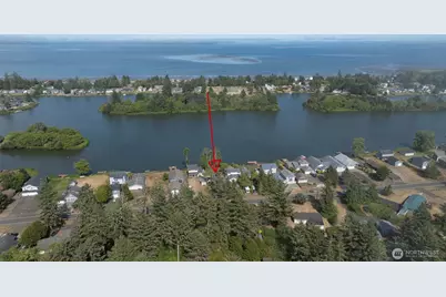 544 Mt Olympus Avenue SE, Ocean Shores, WA 98569 - Photo 19