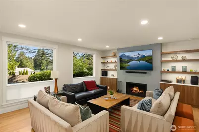 9525 Mercerwood Drive, Mercer Island, WA 98040 - Photo 3