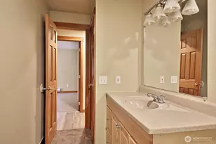 7875 Mortland Dr, Clinton, WA 98236 - Photo 29