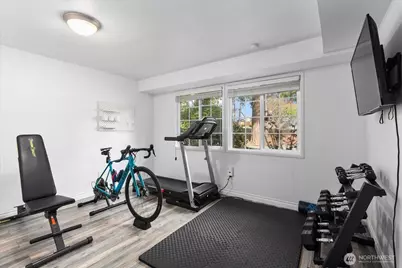 14453 89th Place NE, Kirkland, WA 98034 - Photo 17