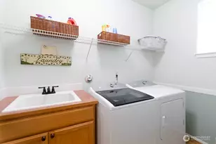 4201 Bainbridge Ct NE, Lacey, WA 98516 - Photo 13
