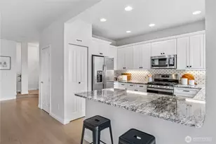 205 Newport Way NW, Issaquah, WA 98027 - Photo 13