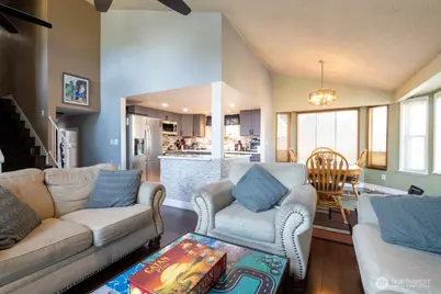 1427 33rd Avenue Ct SW, Puyallup, WA 98373 - Photo 5