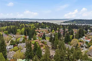 790 Madison Ave N, Bainbridge Island, WA 98110 - Photo 31