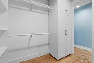 790 Madison Ave N, Bainbridge Island, WA 98110 - Photo 25