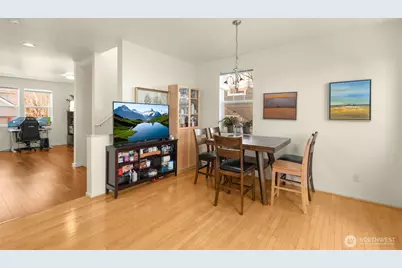 6895 Holly Park Drive S, Seattle, WA 98118 - Photo 11