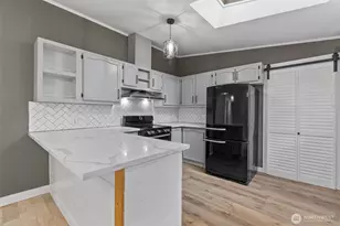 2402 S 370th Pl, Federal Way, WA 98003 - Photo 3