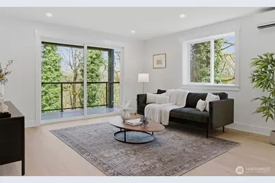 10930 NE 120th Street, Kirkland, WA 98034 - Photo 31