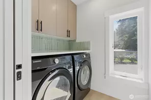 10930 NE 120th St, Kirkland, WA 98034 - Photo 25