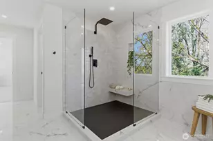 10930 NE 120th St, Kirkland, WA 98034 - Photo 23