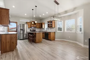 55676 Bay Area Dr NE, Electric City, WA 99123 - Photo 11