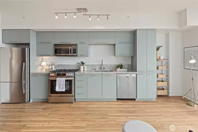 2911 2nd Avenue #1112, Seattle, WA 98121 - Photo 9