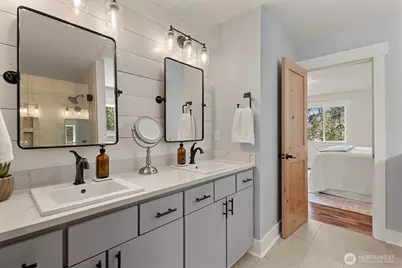 7320 Silent Creek Avenue SE, Snoqualmie, WA 98065 - Photo 17