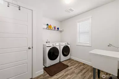 18612 135th Lane E, Bonney Lake, WA 98391 - Photo 27