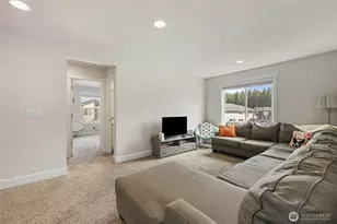 18612 135th Ln E, Bonney Lake, WA 98391 - Photo 15