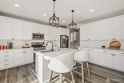 18612 135th Lane E, Bonney Lake, WA 98391 - Photo 9