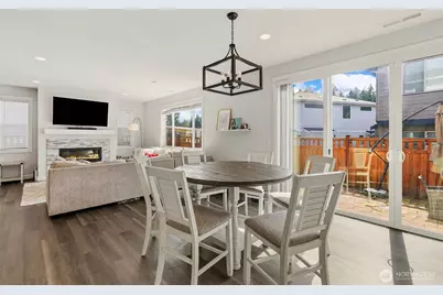 18612 135th Lane E, Bonney Lake, WA 98391 - Photo 5