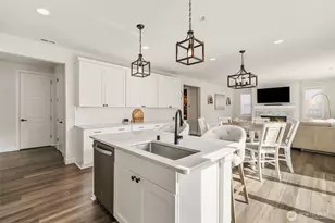 18612 135th Ln E, Bonney Lake, WA 98391 - Photo 7