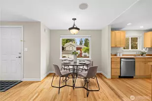 16424 NE 40th St, Redmond, WA 98052 - Photo 9