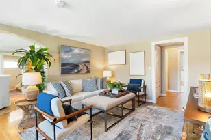 12700 37th Ave NE, Seattle, WA 98125 - Photo 5