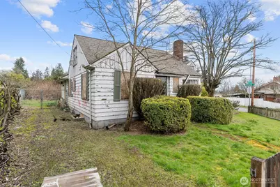 1405 75th Street SE, Everett, WA 98203 - Photo 3