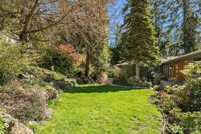 3119 199th Avenue SE, Sammamish, WA 98075 - Photo 3