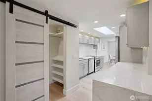 2134 Waverly Pl N, Seattle, WA 98109 - Photo 11