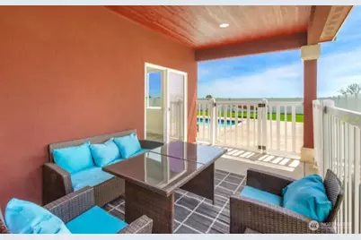 808 Q Street SW, Quincy, WA 98848 - Photo 3