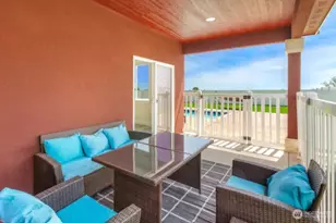 808 Q St SW, Quincy, WA 98848 - Photo 3