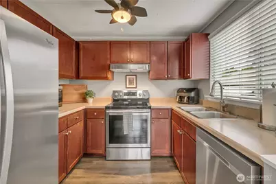 23712 13th Place S #1006, Des Moines, WA 98198 - Photo 11