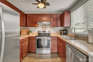 23712 13th Pl S, Des Moines, WA 98198 - Photo 11