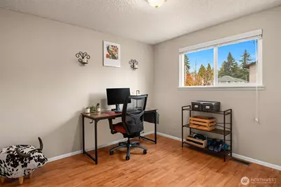 4930 189th Street SW, Lynnwood, WA 98036 - Photo 17