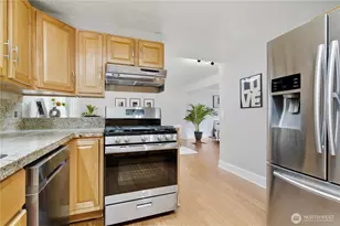 14341 109th Ave NE, Kirkland, WA 98034 - Photo 13