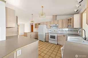 846 Bay View Ct SE, Ocean Shores, WA 98569 - Photo 13