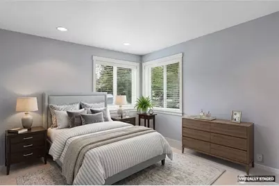 11215 NE 128th Street #L301, Kirkland, WA 98034 - Photo 5