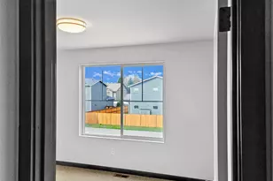 511 Debbie Dr, Sedro Woolley, WA 98284 - Photo 13