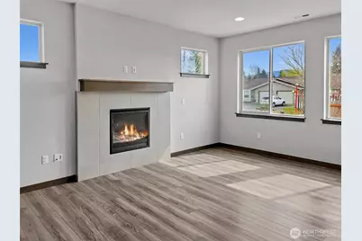 511 Debbie Drive, Sedro Woolley, WA 98284 - Photo 3