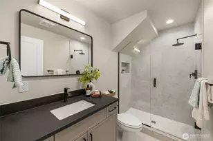 1110A 34th Ave, Seattle, WA 98122 - Photo 9