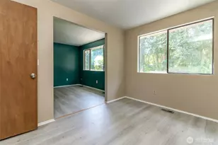 14823 SE 172nd Pl, Renton, WA 98058 - Photo 17