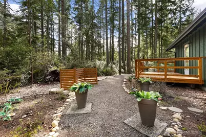 11316 Laurel Place, Anderson Island, WA 98303 - Photo 23