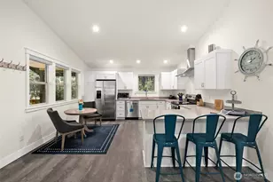 11316 Laurel Pl, Anderson Island, WA 98303 - Photo 5