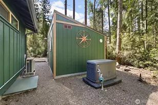 11316 Laurel Pl, Anderson Island, WA 98303 - Photo 27