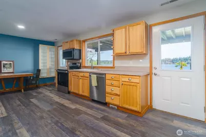 3534 Gravelly Beach Loop NW, Olympia, WA 98502 - Photo 31