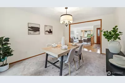 7810 175th Street SW, Edmonds, WA 98026 - Photo 9