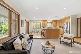 7810 175th St SW, Edmonds, WA 98026 - Photo 15