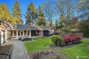 2001 77th Ave NE, Medina, WA 98039 - Photo 31